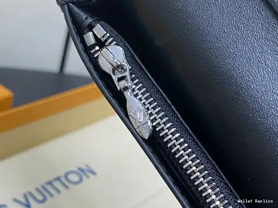 Cheap WALLET-10*19*2cm LOUIS VUITTON BRAZZA 0624